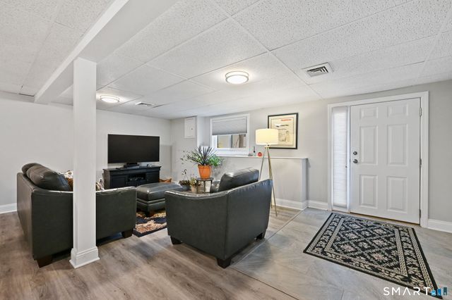 446 Hammerstone Lane B, Stratford, CT 06614