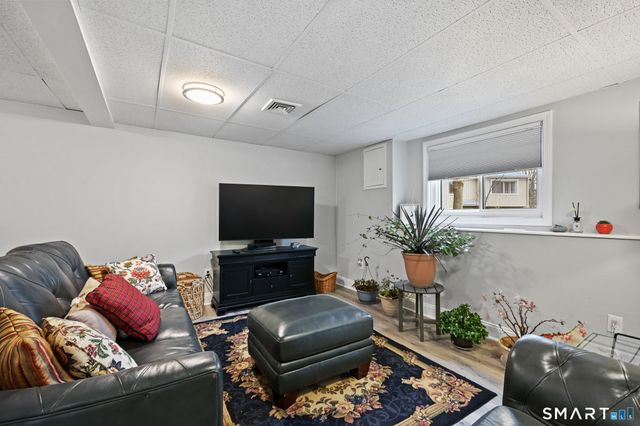 446 Hammerstone Lane B, Stratford, CT 06614