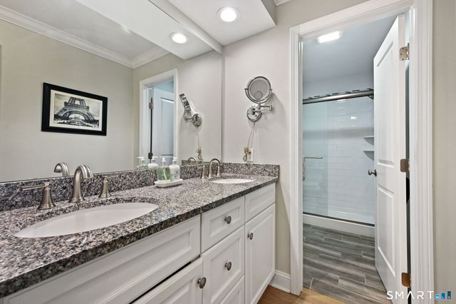 446 Hammerstone Lane B, Stratford, CT 06614