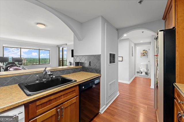 3481 Lakeside Drive NE APT 2601, Atlanta, GA 30326