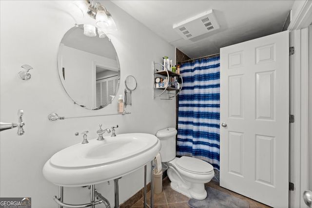 3481 Lakeside Drive NE APT 2601, Atlanta, GA 30326