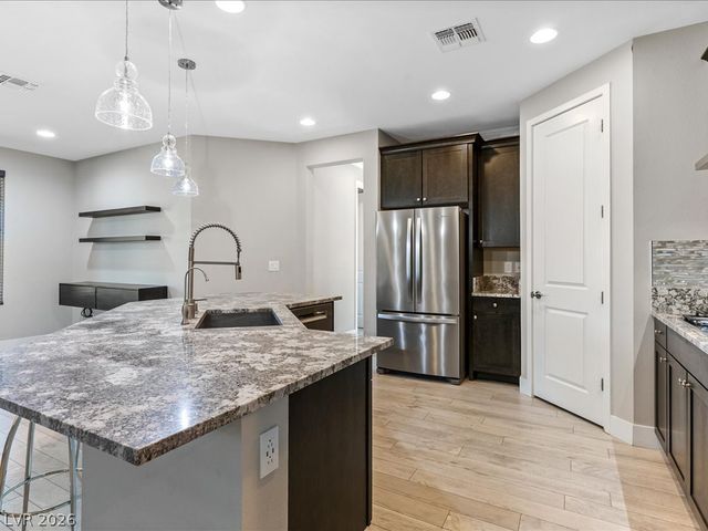 6008 Andezano Drive, Las Vegas, NV 89135