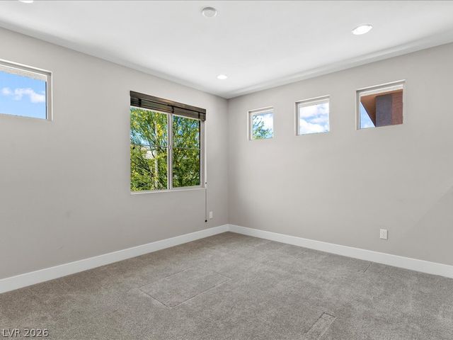 6008 Andezano Drive, Las Vegas, NV 89135