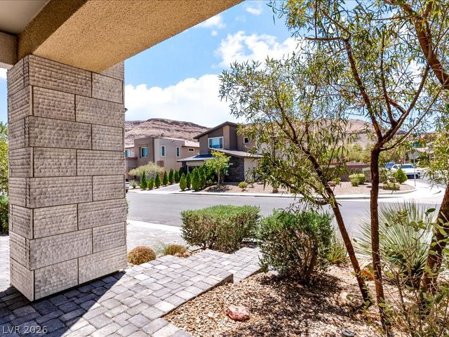 6008 Andezano Drive, Las Vegas, NV 89135