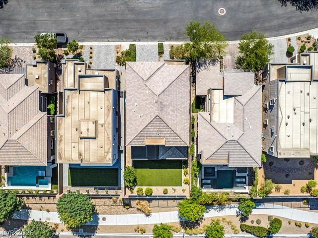 6008 Andezano Drive, Las Vegas, NV 89135