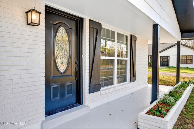 617 Mills Street, Picayune, MS 39466