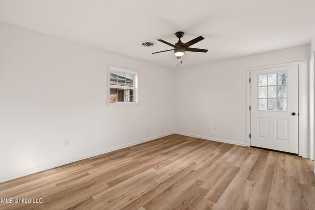 617 Mills Street, Picayune, MS 39466