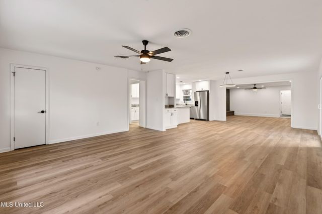 617 Mills Street, Picayune, MS 39466