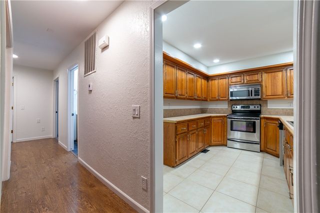 4 Estes Drive, Bella Vista, AR 72715