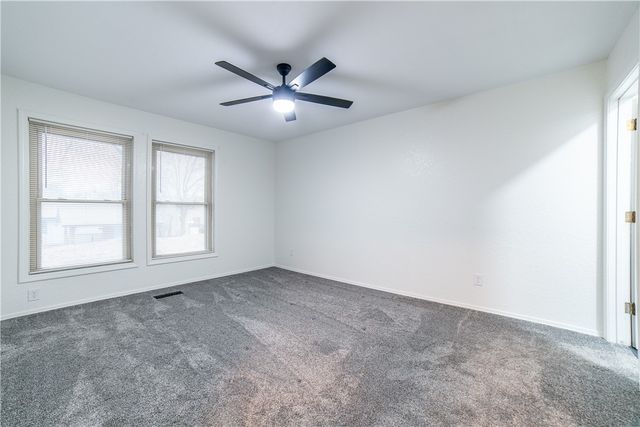4 Estes Drive, Bella Vista, AR 72715