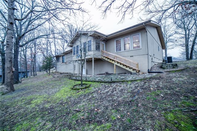 4 Estes Drive, Bella Vista, AR 72715