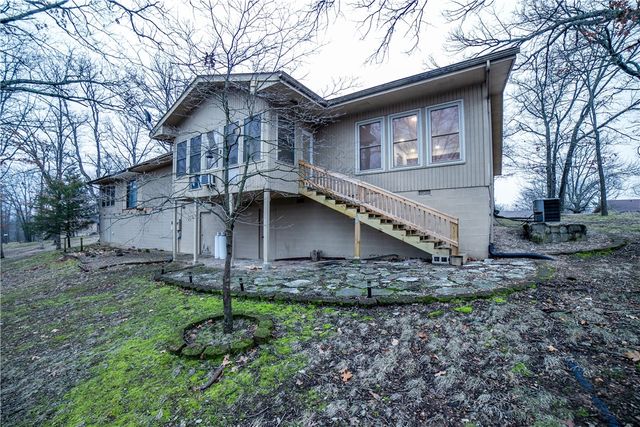 4 Estes Drive, Bella Vista, AR 72715