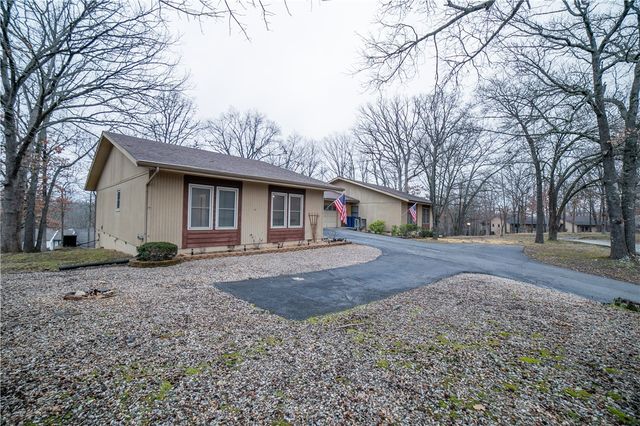 4 Estes Drive, Bella Vista, AR 72715
