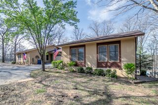 4 Estes Drive, Bella Vista, AR 72715