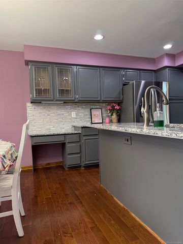 43076 W Kirkwood Drive, Clinton Township, MI 48038
