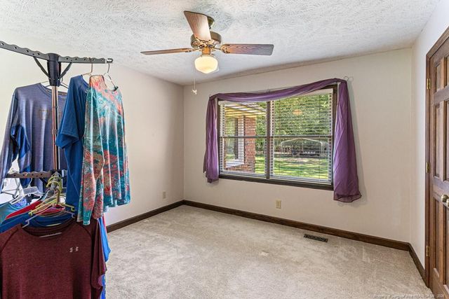 5424 Kentucky Lane, Hope Mills, NC 28348
