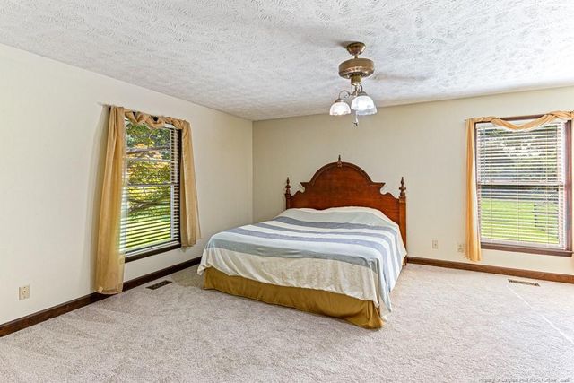 5424 Kentucky Lane, Hope Mills, NC 28348