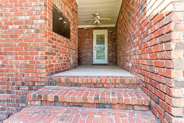 5424 Kentucky Lane, Hope Mills, NC 28348