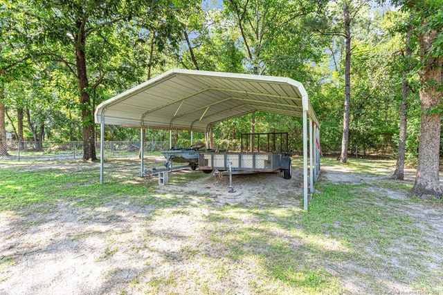 5424 Kentucky Lane, Hope Mills, NC 28348
