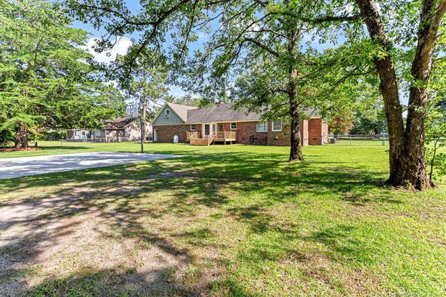 5424 Kentucky Lane, Hope Mills, NC 28348