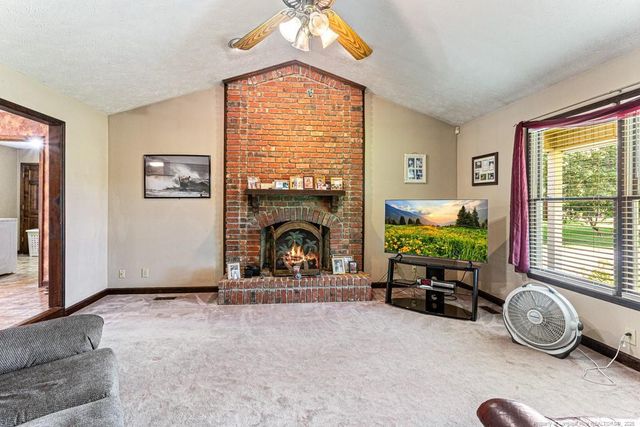 5424 Kentucky Lane, Hope Mills, NC 28348