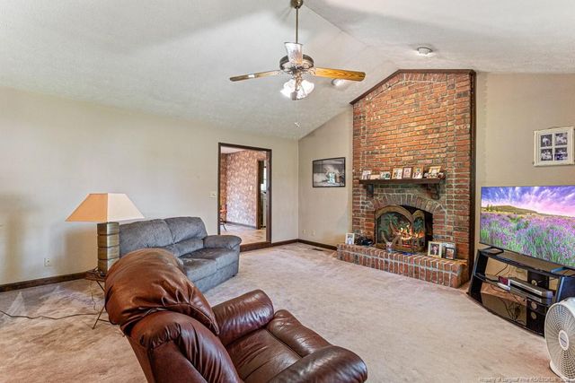 5424 Kentucky Lane, Hope Mills, NC 28348
