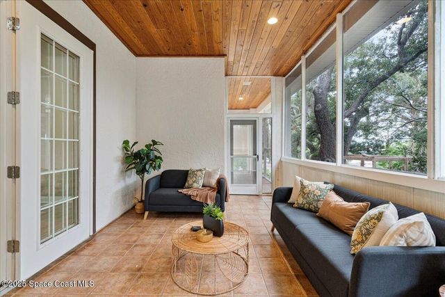 270 Camellia Terrace, Indian Harbour Beach, FL 32937