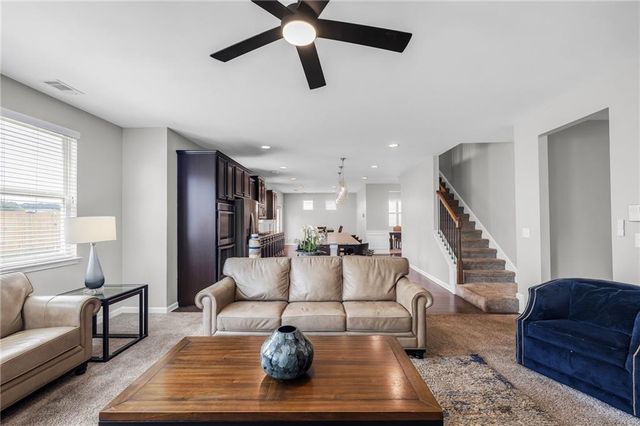 520 Coventry Way, Mcdonough, GA 30252