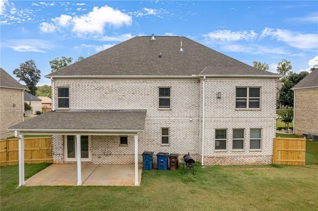 520 Coventry Way, Mcdonough, GA 30252