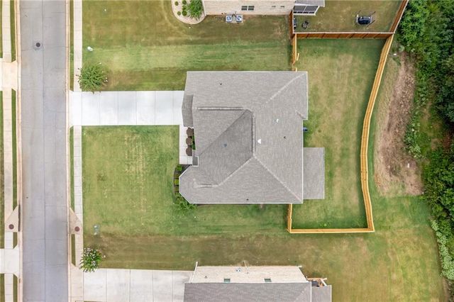 520 Coventry Way, Mcdonough, GA 30252