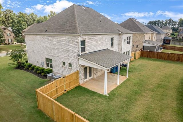 520 Coventry Way, Mcdonough, GA 30252