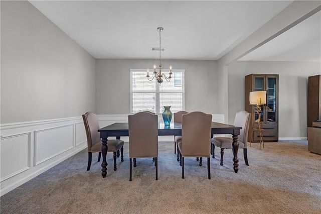 520 Coventry Way, Mcdonough, GA 30252