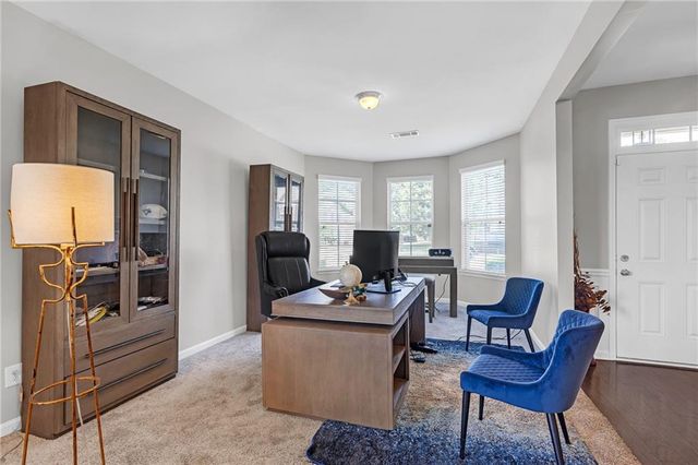 520 Coventry Way, Mcdonough, GA 30252