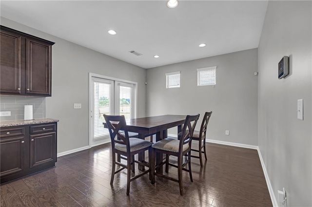 520 Coventry Way, Mcdonough, GA 30252