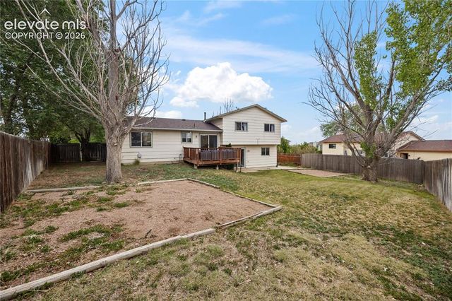 7410 Woody Creek Drive, Colorado Springs, CO 80911