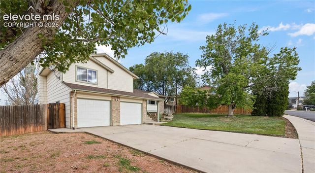 7410 Woody Creek Drive, Colorado Springs, CO 80911