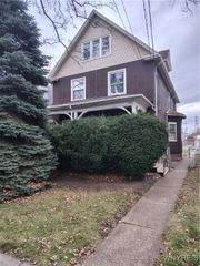 1745 Cudaback Avenue, Niagara Falls, NY 14303