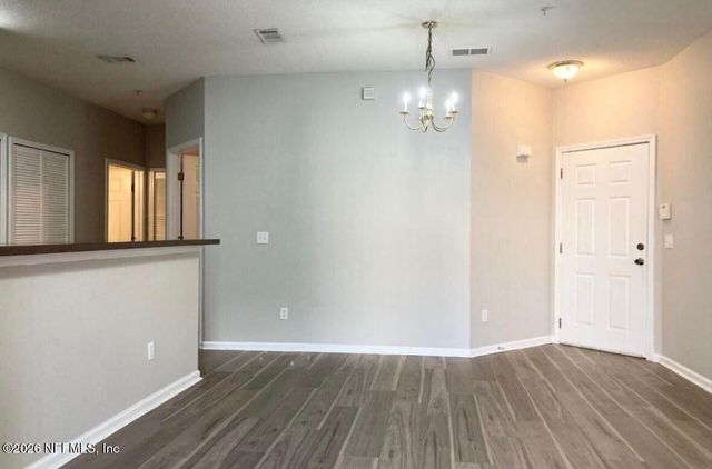 3610 KIRKPATRICK Circle 3, Jacksonville, FL 32210