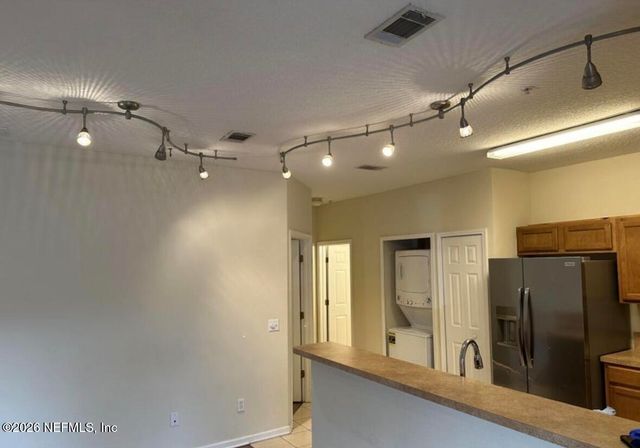 3610 KIRKPATRICK Circle 3, Jacksonville, FL 32210