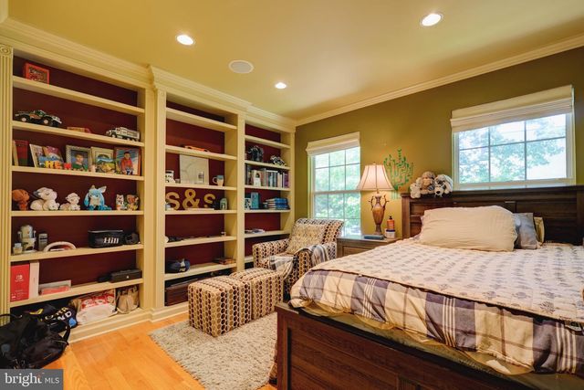 13 CAMPBELL WOODS WAY, Princeton, NJ 08540