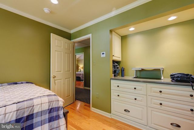 13 CAMPBELL WOODS WAY, Princeton, NJ 08540