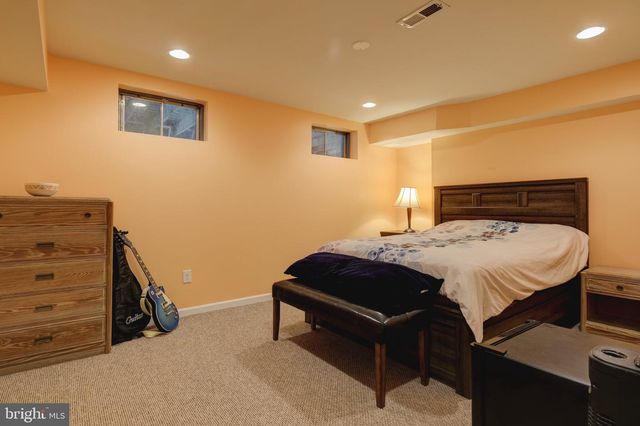 13 CAMPBELL WOODS WAY, Princeton, NJ 08540