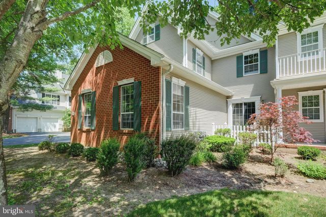 13 CAMPBELL WOODS WAY, Princeton, NJ 08540