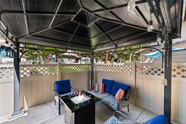 3739 Avenida Veracruz, Riverside, CA 92503