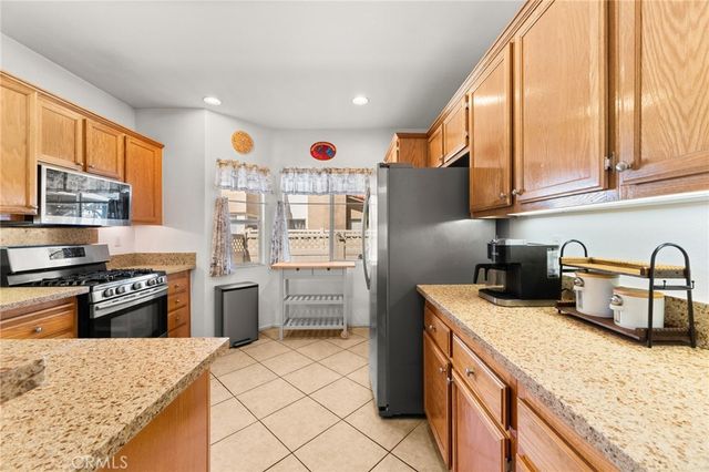 3739 Avenida Veracruz, Riverside, CA 92503