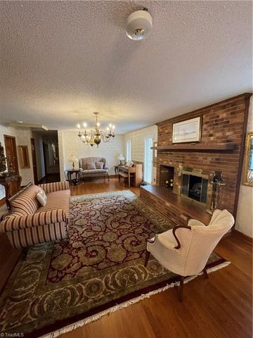 177 Circle Street, Millers Creek, NC 28651