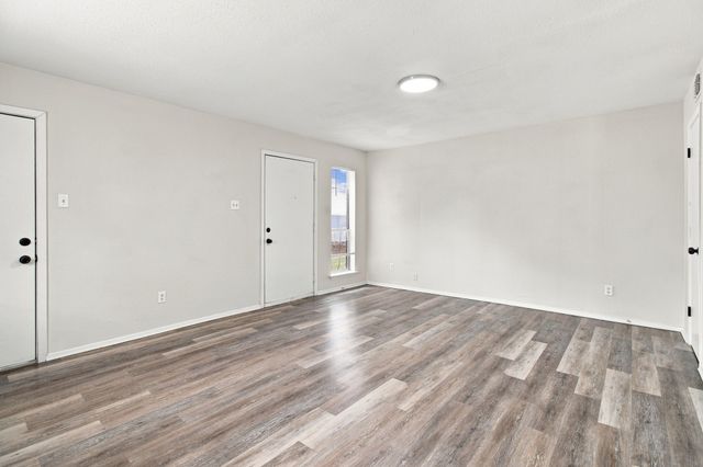 1833 Pelican Drive N, Pelican Bay, TX 76020