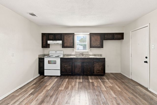 1833 Pelican Drive N, Pelican Bay, TX 76020