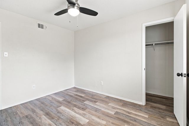 1833 Pelican Drive N, Pelican Bay, TX 76020