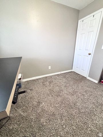 1429 W 2450 S, Woods Cross, UT 84087